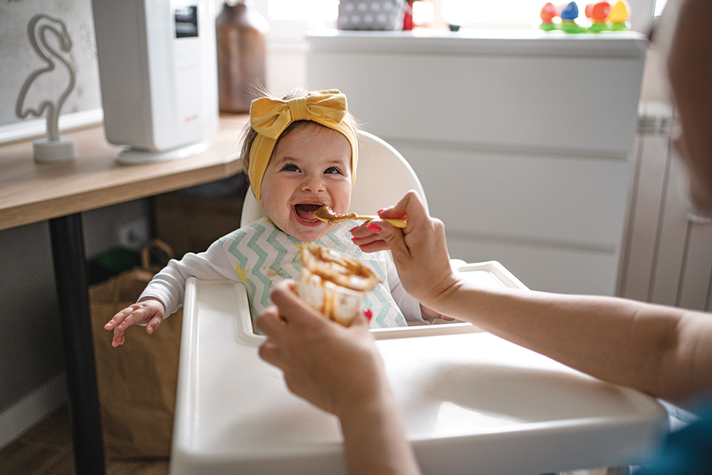 FEEDING SOLID FOODS