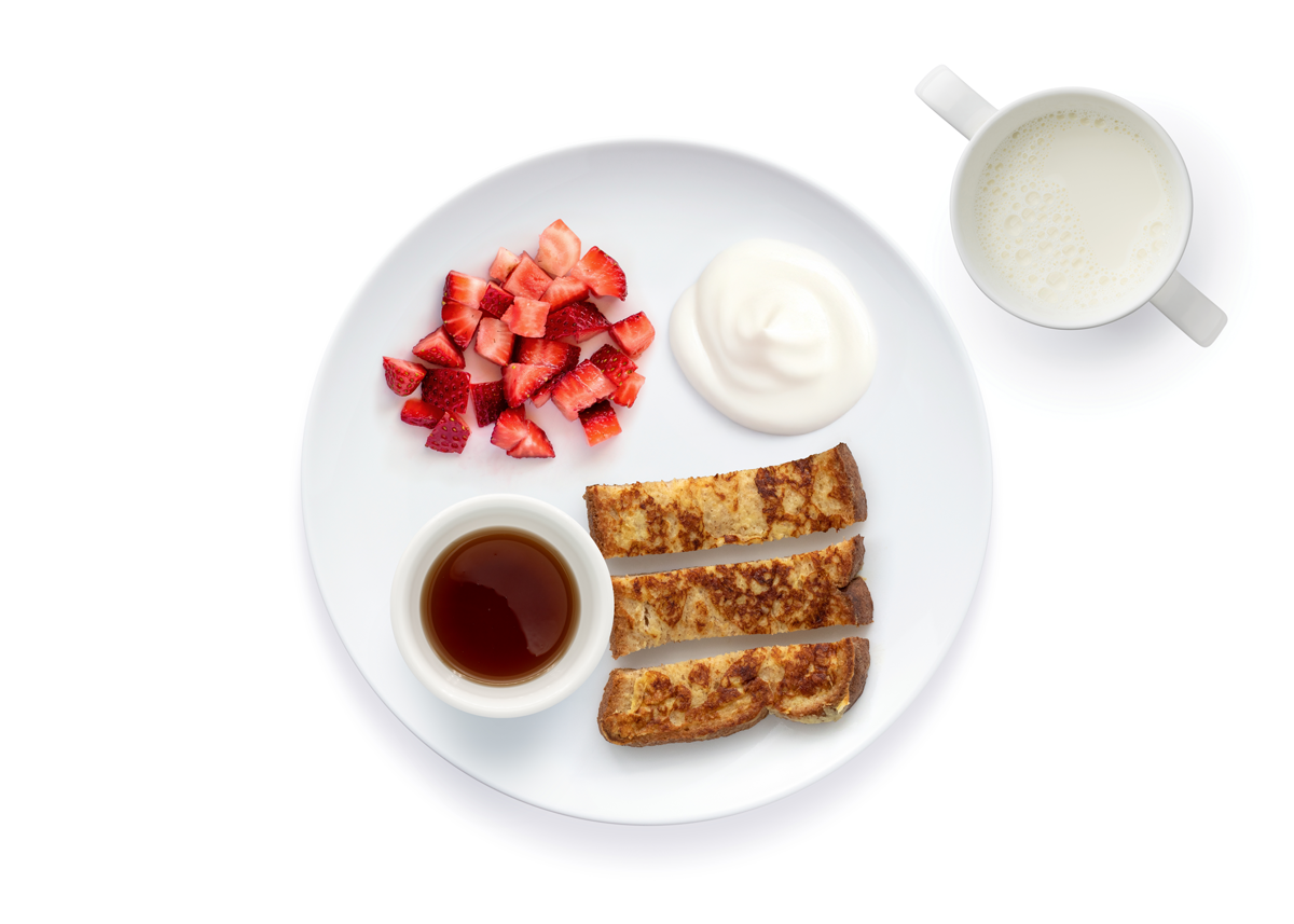 Breakfast_french-toast_strawberries-yogurt