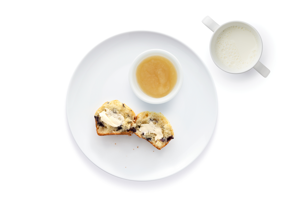 Snacks_blueberry-muffin-wButter_applesauce