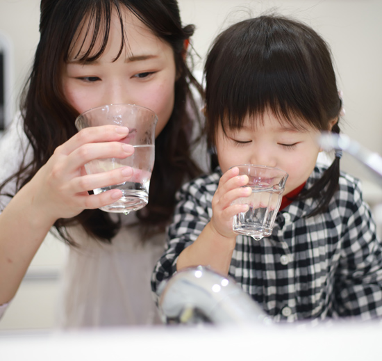 Don’t Forget Water! with mom baby